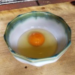 亀甲苑 - 高原コーチンの卵でいただくすき焼き