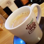 コメダ珈琲店 - たっぷりカフェオーレ(540円)です。