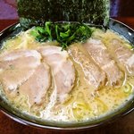 港家 - バカ豚ラーメン醤油