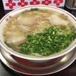ラーメン げんこつ家 - 