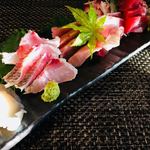 錦江湾 - 刺身の盛り合わせ。