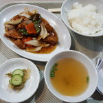 貴龍 - 酢豚定食