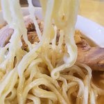 青竹手打ちラーメン 大和 - 麺  アップ