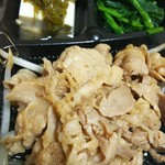 ランチタイム - ↑は山菜の冷奴