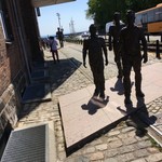 Kulturværftets  - 3人組のオブジェ