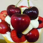 クレープリー チロル - アメリカンチェリーとピスタチオ&フロマージュクリーム￥1500