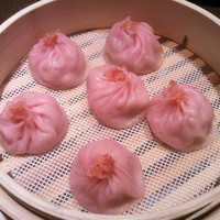 京鼎樓 HANARE店 - 桜海老小龍包（6個、1,050円）