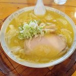 理尾レストラン - 塩とんこつラーメン