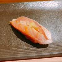 匠 進吾 - かすごだいのおぼろ玉子酢〆握り