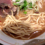 麺と心 7 - 鰹白湯ラーメン（麺）（2018年5月）