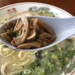 ラーメン一番 - 刻まれたメンマ