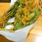 行者ニンニクの天ぷら