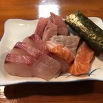 お食事の店萬福 - お代わりした刺身