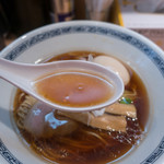 中華そば ます田 - スープ