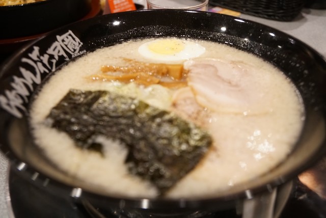 らあめん丸 HIKARI MENRAKU RAMEN SEAFOOD TONKOTSU – HANAMARU JAPANESE