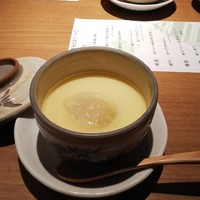 別邸 竹の庵 銀座3丁目店 - 玉葱スープ煮の玉地蒸し