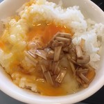 たまごかけごはんの店らん - 黄ニラ醤油が1番美味しかったですね(o’∀’o)