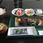 創作割烹 潮乃美 - 朝から豪華ですねぇ～‼️(#^.^#)