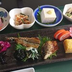 創作割烹 潮乃美 - どれから食べたら良いのかなぁ～！w(゜o゜)w！