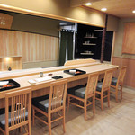 ぎをん 福志 - ('18.2月下旬)店内はカウンターとテーブル