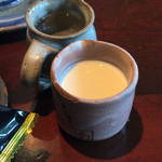 茶々明日香 - コーヒーフレッシュ、ガムシロも陶器