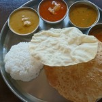 南インド料理ダクシン - 南インド定食　ミールス(18-05)