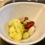 コンディメントカフェ - 「マリネ」はカリフラワーとミックスビーンズ！！