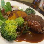 プリンセスペペ - ハンバーグステーキ