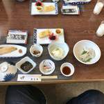 お宿 お食事処 鱗晃荘 - 