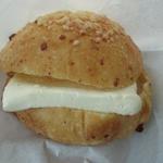 テーラ・テール - チーズづくしのふんわりパン