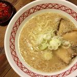 酔笑ラーメン - らーめん 680円