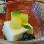 明治座 - 危うく醤油をかけるとこだった、メロンムース初夏の香り