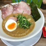 ラー麺 陽はまた昇る - 鶏豚骨