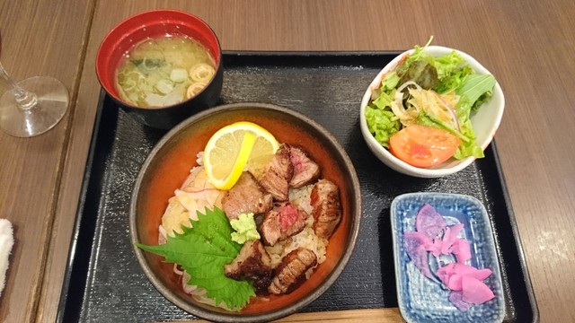 ランチで神戸牛ステーキ丼 By オリティ 櫻 Sakura ハーバーランド ステーキ 食べログ ランチで神戸牛ステーキ丼 By オリティ 櫻 Sakura ハーバーランド ステーキ 食べログ