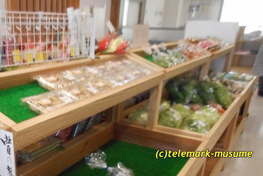 芳賀菓子店本舗 - 鏡石（和菓子）の写真