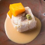 徳うち山 - 絶妙な食感と豊かな風味が魅力の『焼き胡麻豆腐』