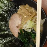 日の出らーめん - (2018年5月)魚介濃厚豚骨ラーメン  750円