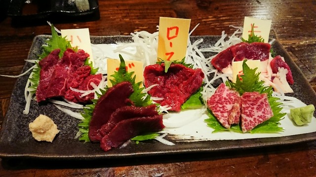 桜肉専門 うままる 上町五丁目 馬肉料理 食べログ