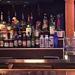 Skyscrapers - バーの棚