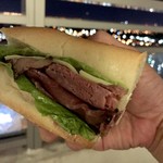 The Canteen - ローストビーフサンド