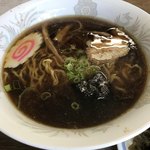 ひろちゃん - ラーメン、チャーシュー丼セット950円