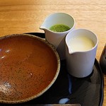 大蔵餅 - 小豆が美味しいので、シロップいっぱい余りましたσ(^_^;)
