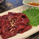 七輪焼肉 炭や - レバ刺(840円)