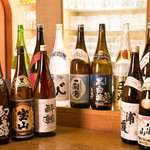 鳥良 - 日本酒・焼酎の種類も豊富