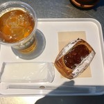 ザ マンダリン オリエンタル グルメショップ - リュバーブのデニッシュ 2017/03/10