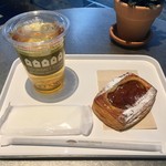 ザ マンダリン オリエンタル グルメショップ - リュバーブのデニッシュ 2017/03/10