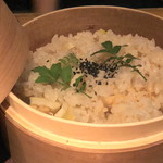 大どころ - ◆筍と南関揚げの炊き込みご飯 直前に蒸しあげられるので、毎回美味しい。