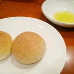 Bコース(\4,200)のパン