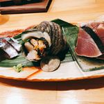 Sumiya - お造りの盛り合わせ
                        鯖、サザエ、カツオタタキ