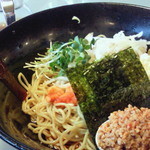 まぜ麺（冷）　800円　（2011/07)